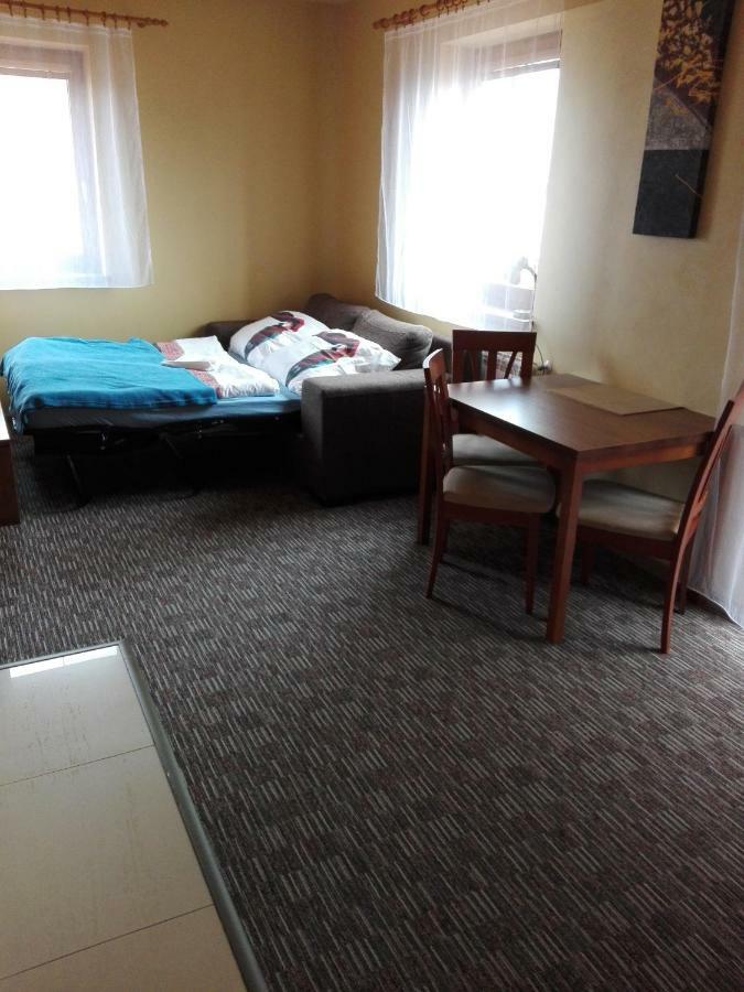 Apartman Fiona Vel'ka Lomnica Dış mekan fotoğraf